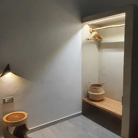 Fyroa Koufonissia * Koufonisia